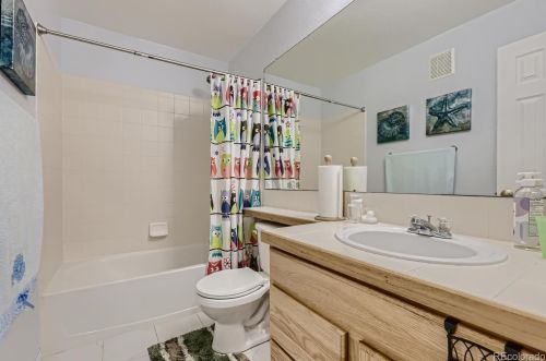 5950 Jebel Way, Aurora CO 80013-6007 exterior