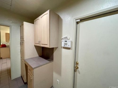 2940 Floral Ave, Riverside CA  92507-3223 exterior