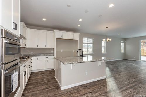 5795 Grand Baker Ct, Aurora, CO 80016