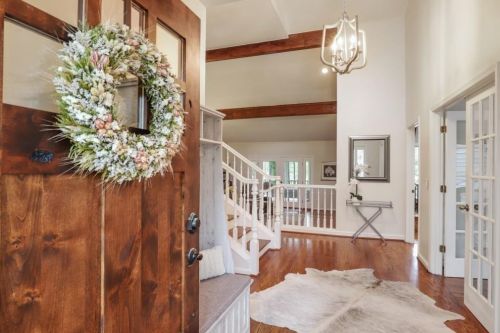 9870 Huntcliff Trce, Atlanta, GA 30350-2713