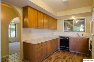 433 33rd St, Corvallis OR  97330-5036 exterior
