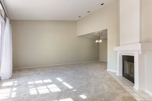 3404 Cameo Dr, Oceanside, CA 92056-6336