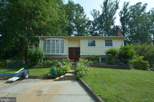 7455 Madeira Pl, Annandale, VA 22003-5604