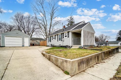 2563 Kenton St, Springfield OH  45505-3352 exterior