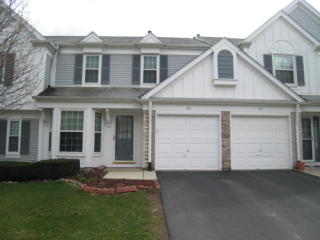 25 Peach Tree Ln, Westmont, IL 60559-3465