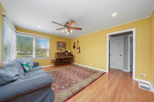 17069 Elm Lane Dr, Tinley Park, IL 60477-2837