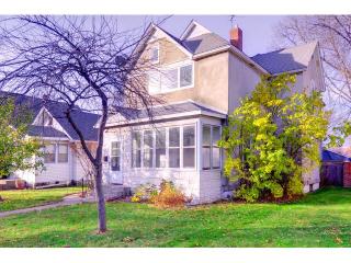 2416 Grand St, Minneapolis, MN 55418-3317