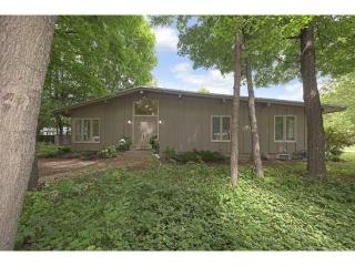 815 Terraceview Ln, Minneapolis, MN 55447-3754