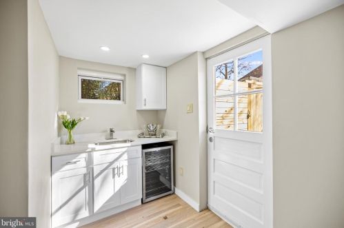 10803 Keller St, Silver Spring MD 20902-3741 exterior