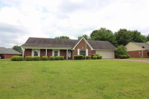 50 Brighton Dr, Three Way, TN 38343-8569