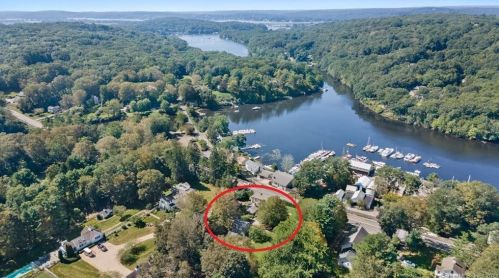 247 Hamburg Rd, Lyme, CT 06371-3419
