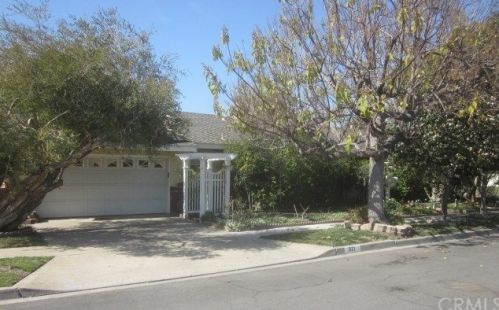 321 Rosebay St, Anaheim, CA 92804-2377