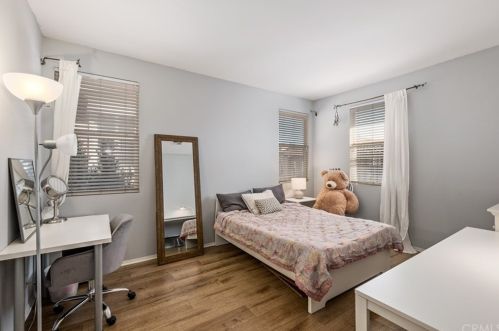 12 Three Rivers, Irvine CA  92602-1029 exterior