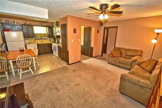 330 Overton Dr, Norman, OK 73071-3227