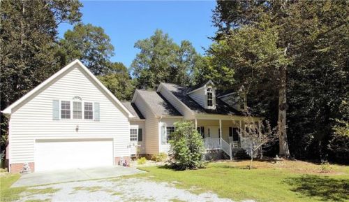 540 Blue Heron Dr, Surry, VA 23883-2918
