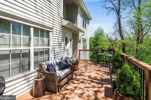 527 Brickhouse Rd, Princeton NJ  08540-7363 exterior