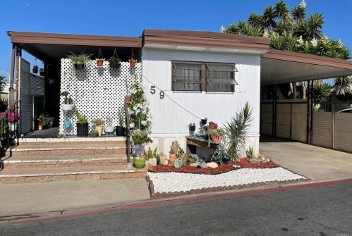 59 Rae Ln, Oceanside, CA 92058-7859