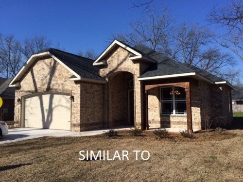 110 Fortune Way, Bonaire, GA 31005-4919