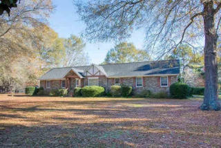 324 Saddlebrook Ln, Horrel Hill, SC 29061-9472