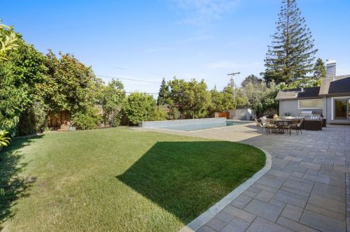 307 Verano Dr, Los Altos CA 94022-2345 exterior