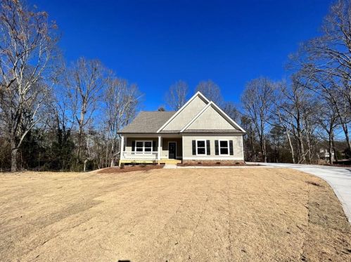 108 Albright Ct, Commerce, GA 30529-7215