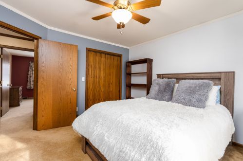 850 Vaughn Ct, Sycamore IL  60178-2000 exterior