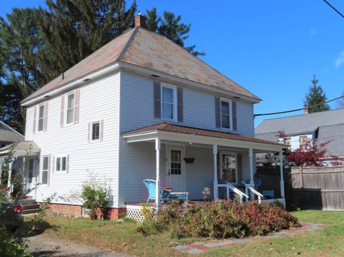 29 Crescent St, Keene, NH 03431-3556