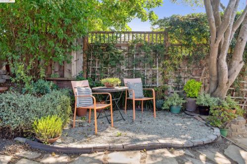 2317 Mira Vista Dr, Richmond, CA 94530-1658