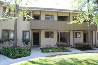 1169 Abbott Ave, Milpitas, CA 95035-2917