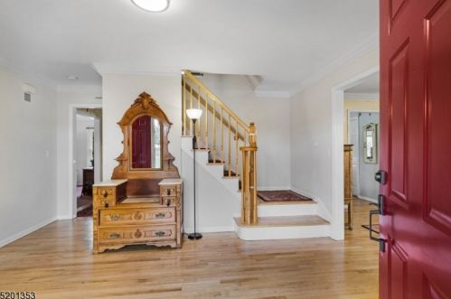 5 Saddle Ridge Rd, Andover, NJ 07821-5521