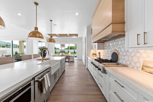 656 750, Woodland Hills UT 84653-5653 exterior