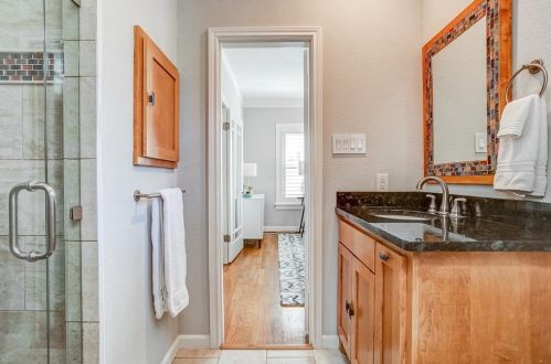 2504 Cockrell Ave, Fort Worth TX  76109-1116 exterior