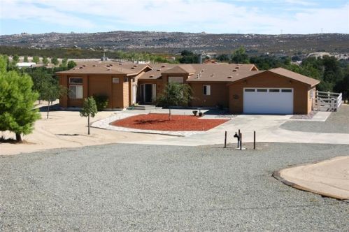 39376 Opalocka Rd, Boulevard, CA 91905-9682