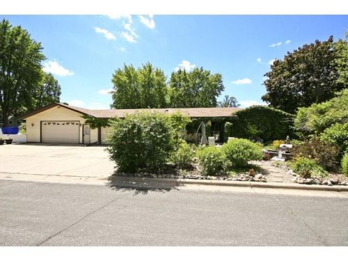 200 Griffin Ave, Cedar Mills, MN 55350-1230