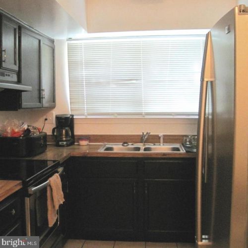 2776 Bordeaux Pl, Woodbridge, VA 22192-1648