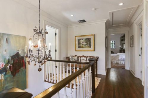 81 Lakeview Ave, Atlanta GA  30305-3779 exterior