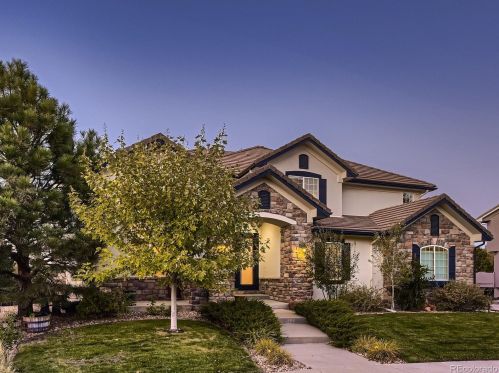 23977 Hinsdale Pl, Denver, CO 80016-5235