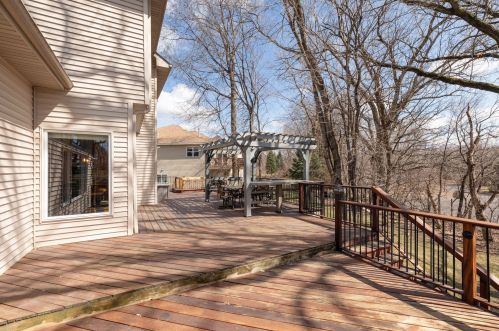 1380 Grace Dr, Saint Paul MN  55123-1971 exterior