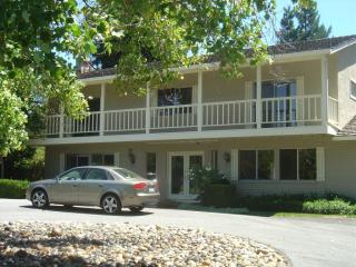 26990 Arastradero Rd, Los Altos CA  94022-1917 exterior