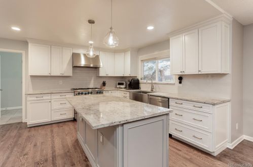 6107 Alton Way, Englewood CO  80111-5235 exterior