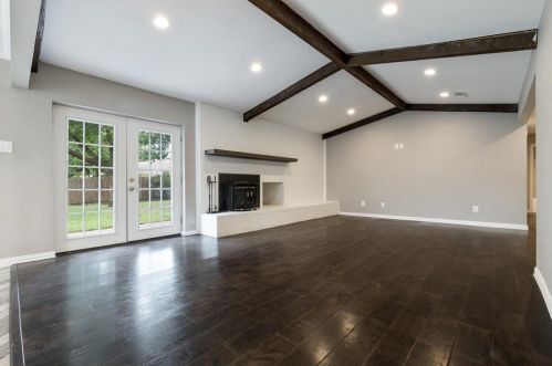 1321 Royster Rd, Fort Worth TX  76134-3701 exterior