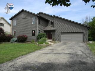 9 Allegheny Ct, Lemont, IL 60440-1450