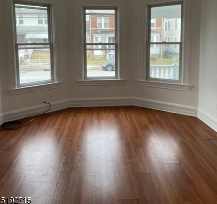 70 Richards Ave, Dover, NJ 07801-4018