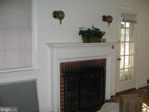 8915 Sudbury Rd, Silver Spring MD  20901-3832 exterior