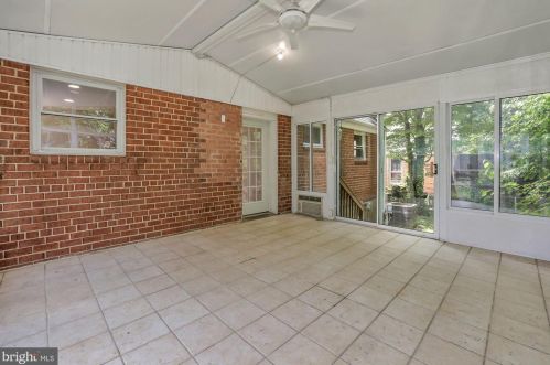 3919 Isbell St, Silver Spring MD 20906-4220 exterior