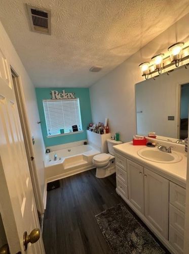 5855 Creekside Dr, Rex GA 30273-1182 exterior