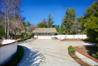 3164 Quiet Hills Dr, Escondido, CA 92029-7304