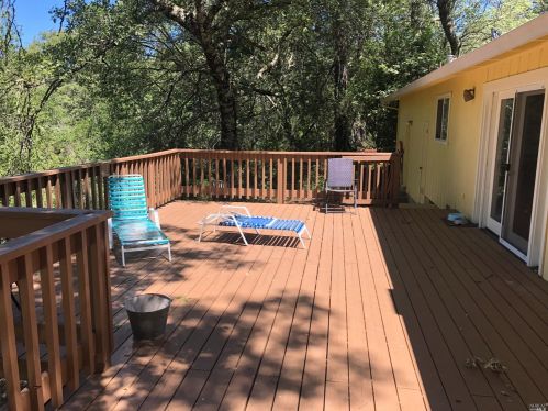 300 White Cottage Rd, Angwin, CA 94508-9622