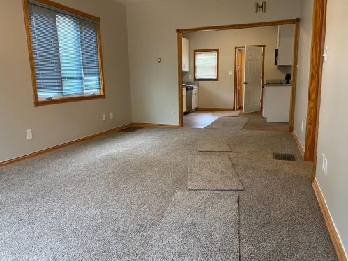 430 Colorado St, Hobart, IN 46342-2150