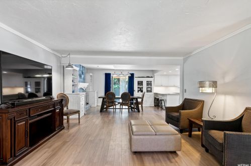 2187 Laver Ct, Sandy UT 84092-4112 exterior